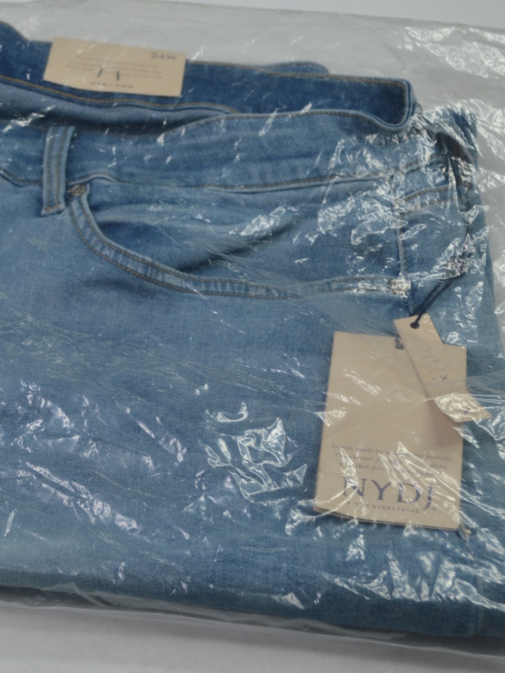 NYDJ Briella Shorts 24W Roll Cuff Denim Jean Plus Size Women NEW - Biscayne - Picture 2 of 7